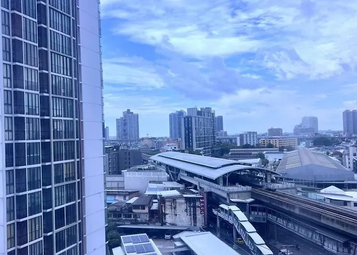 Apartment Breezy 1br Near Bts Udomsuk Bangkok