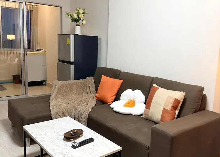 Apartment Breezy 1br Near Bts Udomsuk *
